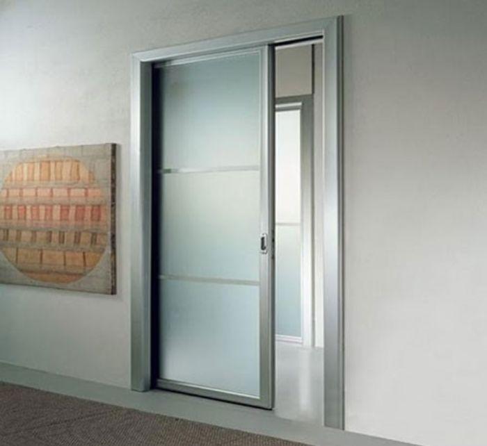 Cửa lùa (cửa mở trượt) là loại cửa được mở bằng cách trượt trên ray.